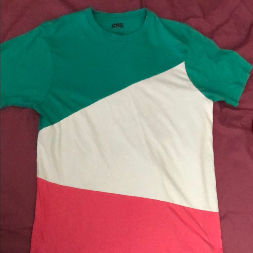 ‘80s-themed neon CSG t-shirt